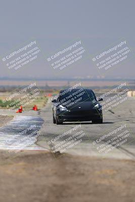 media/Sep-20-2025-Extreme Speed (Sat) [[1fcc23683c]]/Orange (Mid Intermediate)/Session 2 (Sunrise)/